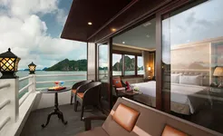 Athena Cruise terace-suite