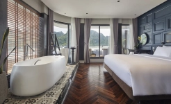 Elite of the Seas Cruise