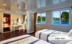 Signature Royal Cruise Junior Suite twin