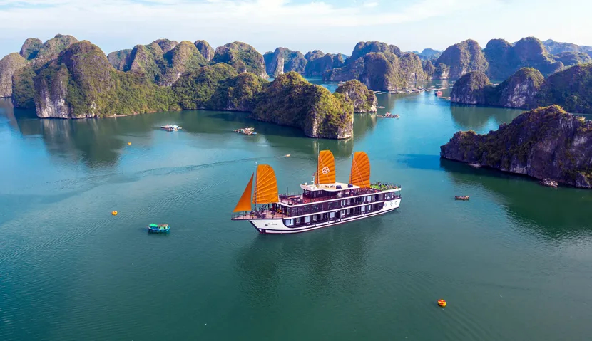 Halong - Lan Ha Bay Cruises